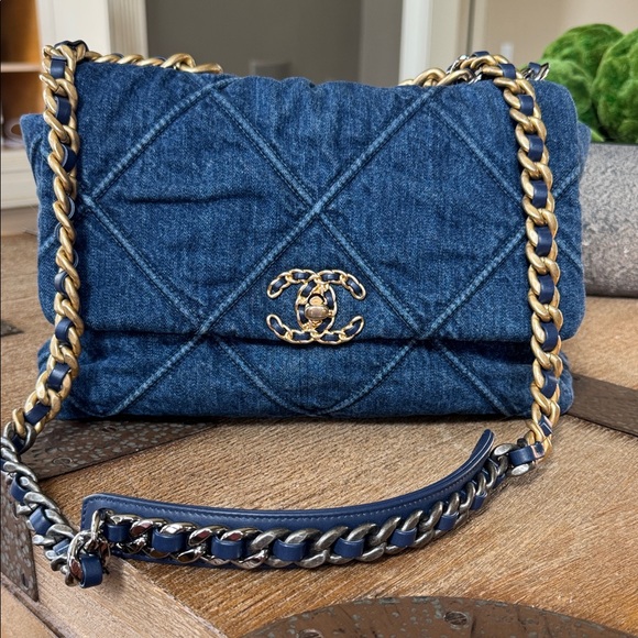 CHANEL Handbags - Chanel 20s denim flap bag quilted crossbody bag chunky hardware